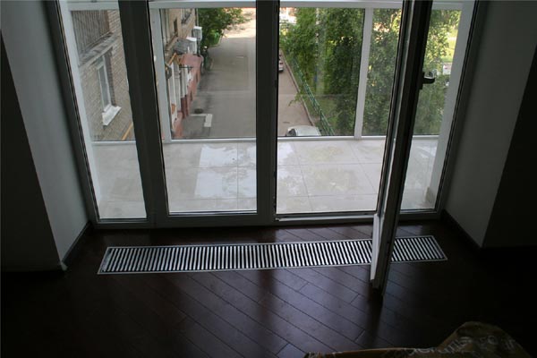 Французьке скління незамінне для вузьких балконів 